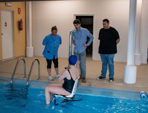 L’ajuntament millora l’accessibilitat de la piscina al poliesportiu de Morella